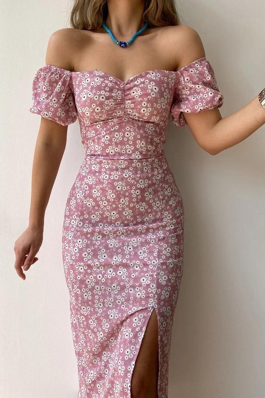 Clothing Moguland | Danielle Pink Floral Midi Dress