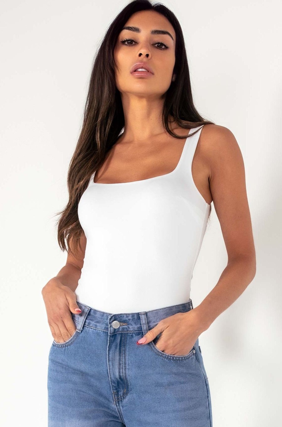 Clothing Vera u0026 Lucy | Helena White Scoop Neck Slinky Bodysuit