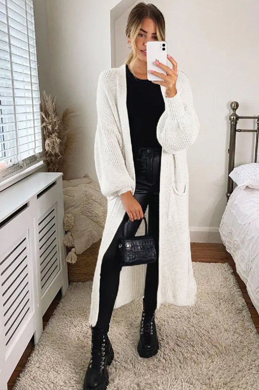 Clothing style wise | Amira Cream Chunky Knit Cardigan